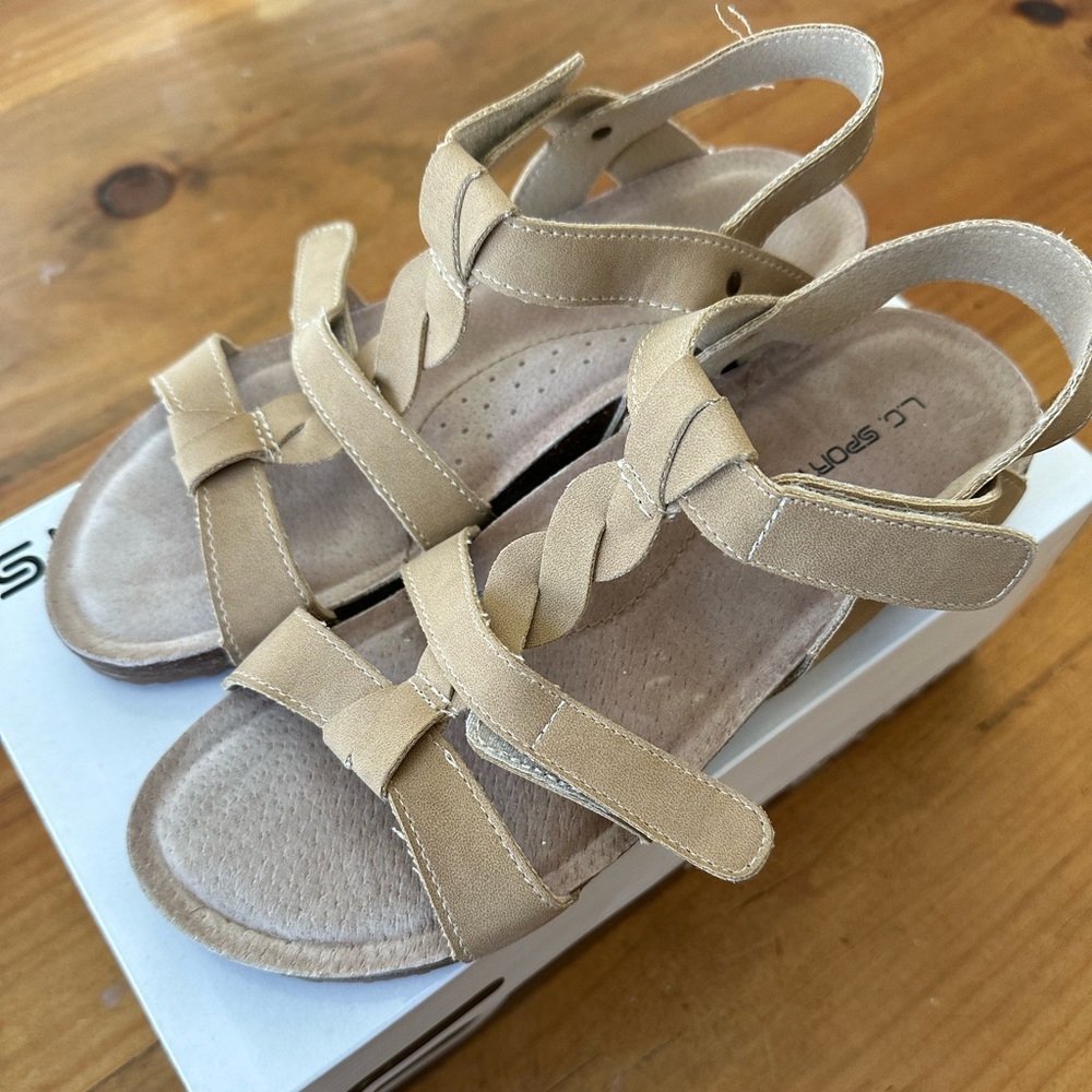 L.C. Sports Tan Women’s Sandals Size 8